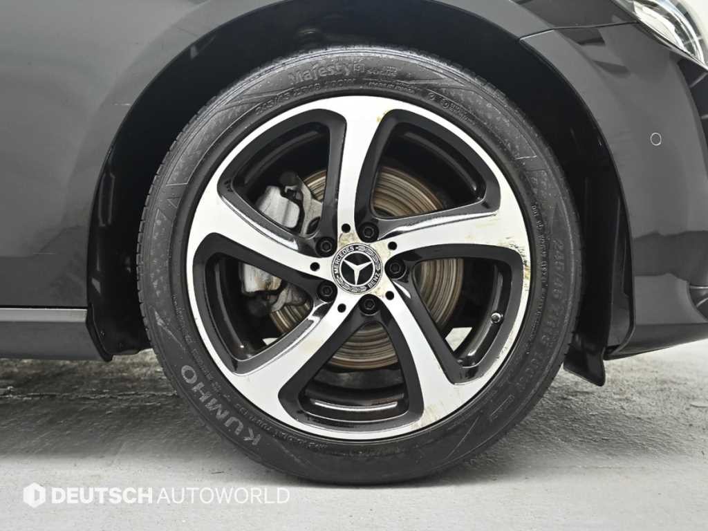 벤츠 E 클래스 E-클래스 W213 E250 아방가르드 이미지 5