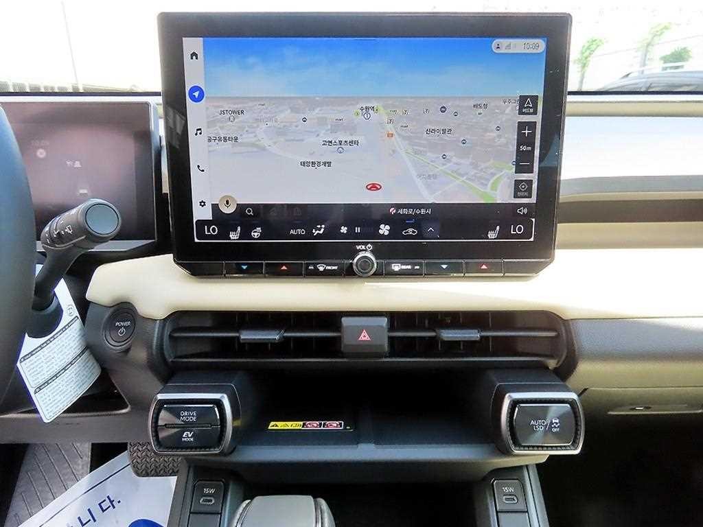 토요타 라브4 RAV4 (6세대) 2WD HEV XLE 이미지 12