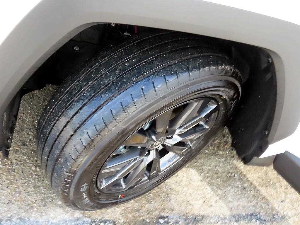 토요타 라브4 RAV4 (6세대) 2WD HEV XLE 이미지 20