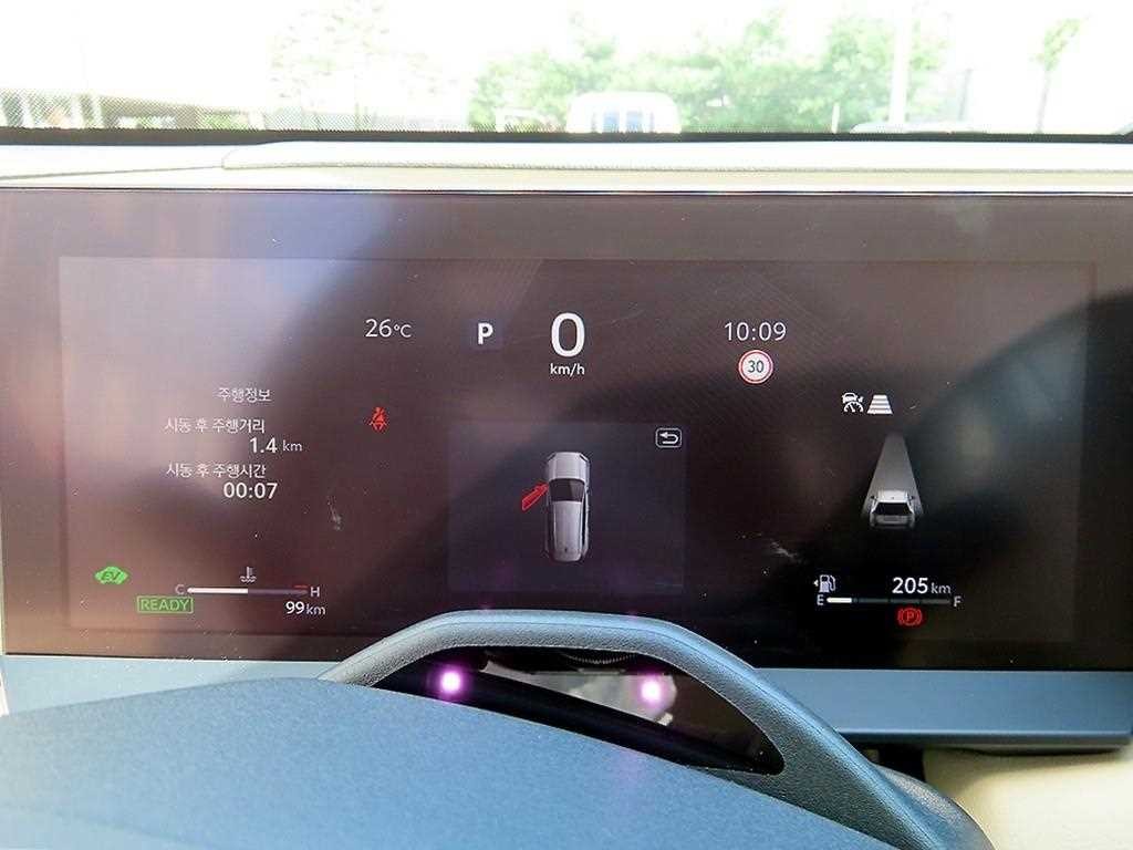 토요타 라브4 RAV4 (6세대) 2WD HEV XLE 이미지 9