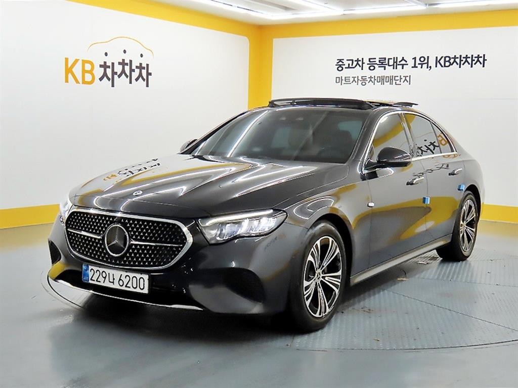 벤츠 E 클래스 E-클래스 W214 E200 아방가르드 이미지 2