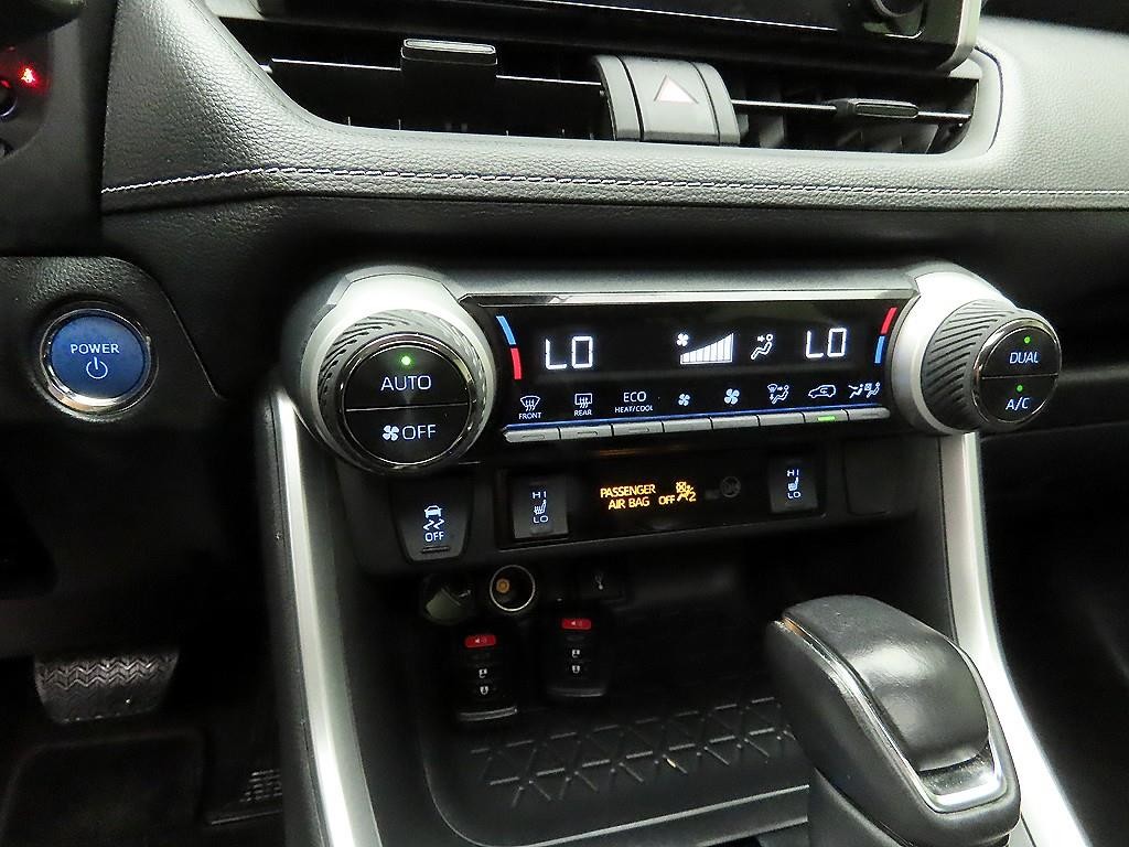토요타 라브4 RAV4(5세대) 2.5 2WD 하이브리드 이미지 15