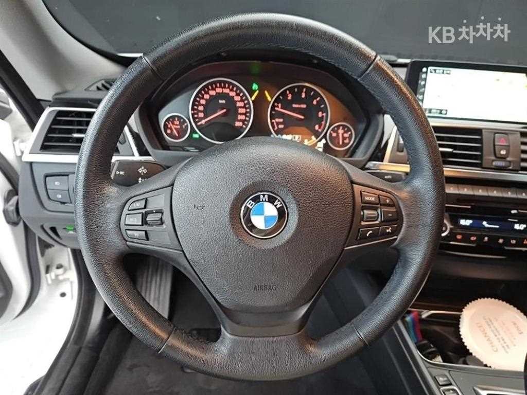 BMW 그란투리스모 3시리즈 GT (F34) GT 320D 이미지 8