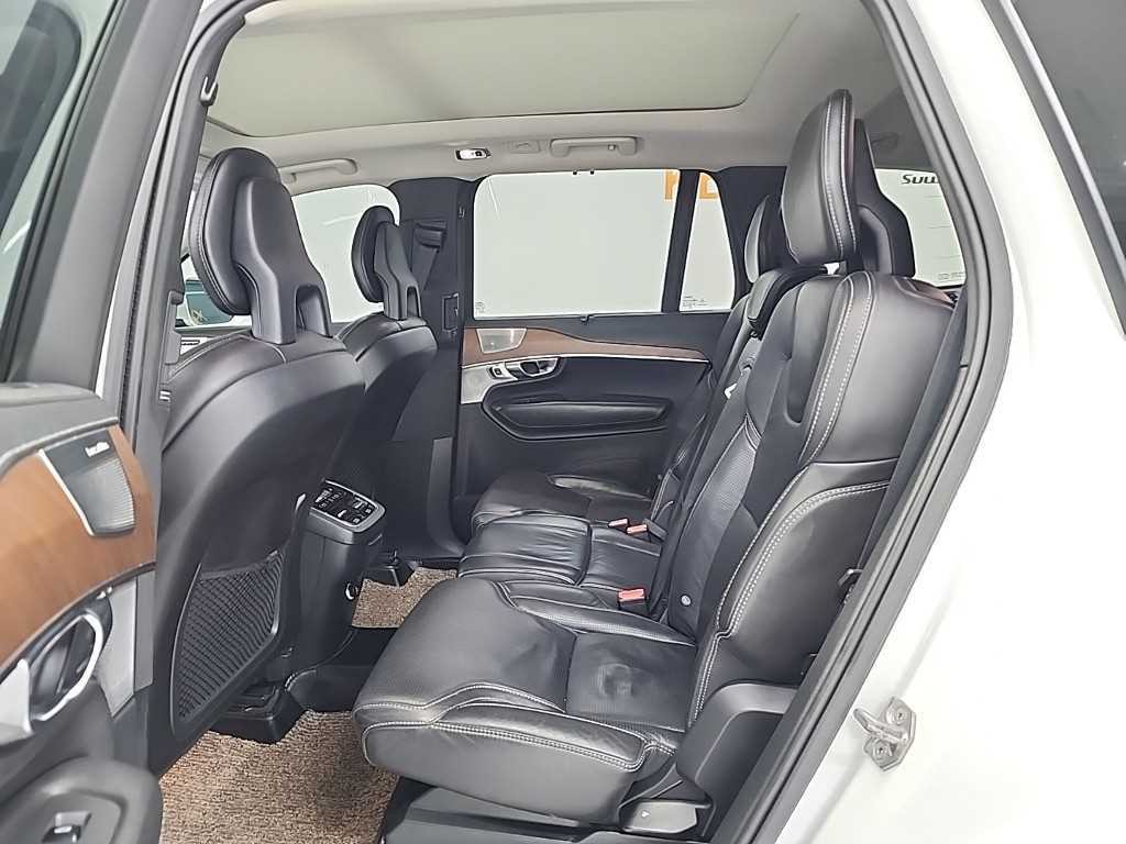볼보 XC90 XC90 2세대 2.0 D5 AWD 인스크립션 이미지 12