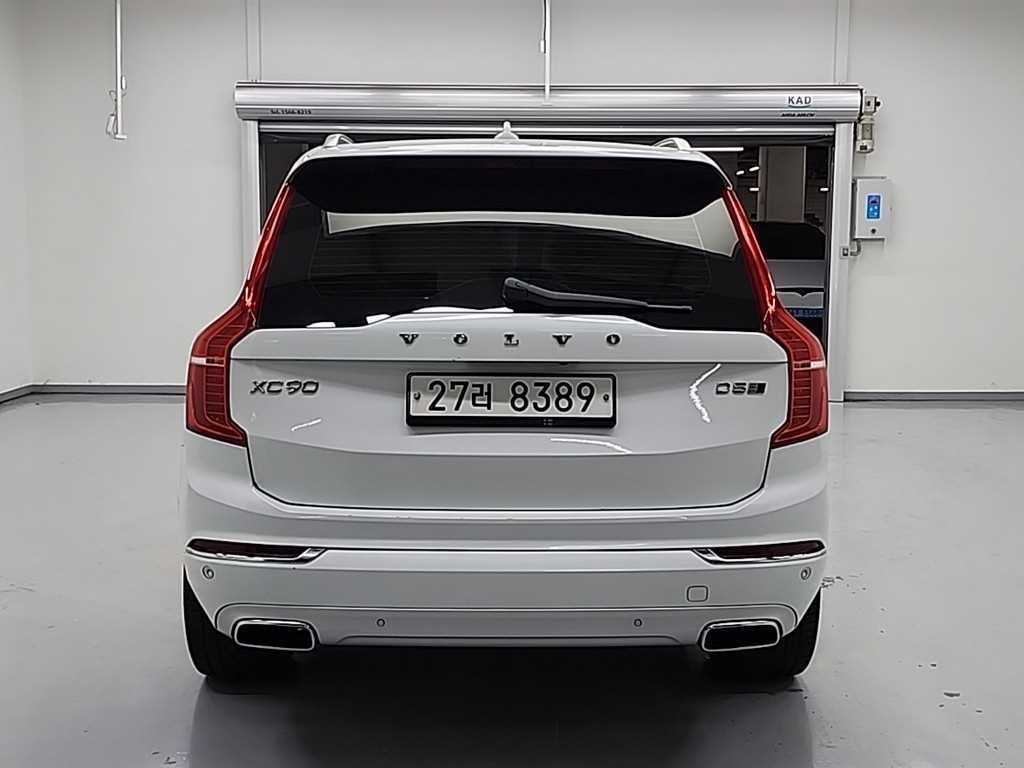 볼보 XC90 XC90 2세대 2.0 D5 AWD 인스크립션 이미지 3