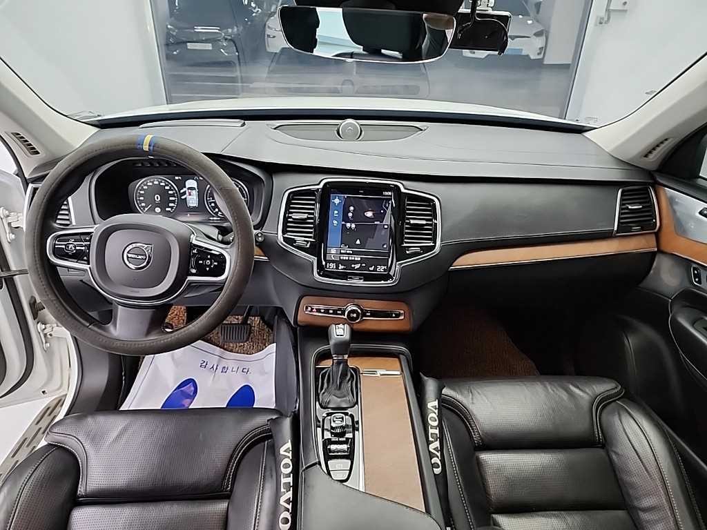 볼보 XC90 XC90 2세대 2.0 D5 AWD 인스크립션 이미지 7