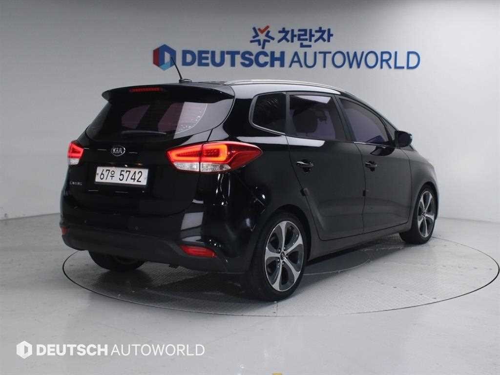 기아 카렌스 올뉴 카렌스 2.0 LPI 럭셔리 이미지 2