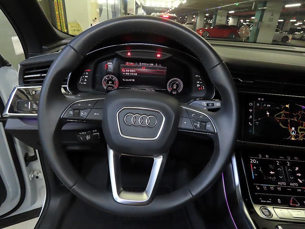 아우디 Q7 Q7 (4M) 45 TDI 콰트로 프리미엄 이미지 8