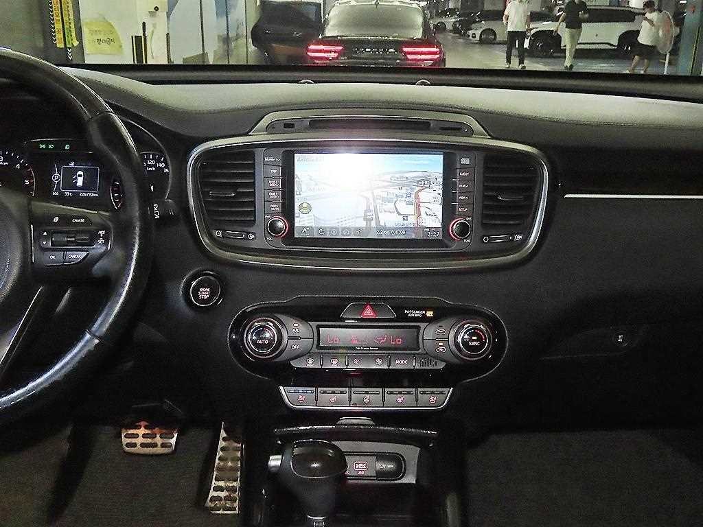 기아 쏘렌토 올 뉴 쏘렌토 디젤 2WD 2.0 프레스티지 이미지 11