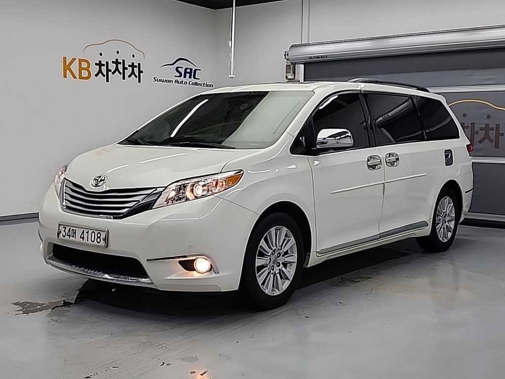 토요타 시에나 3.5 AWD 이미지 1