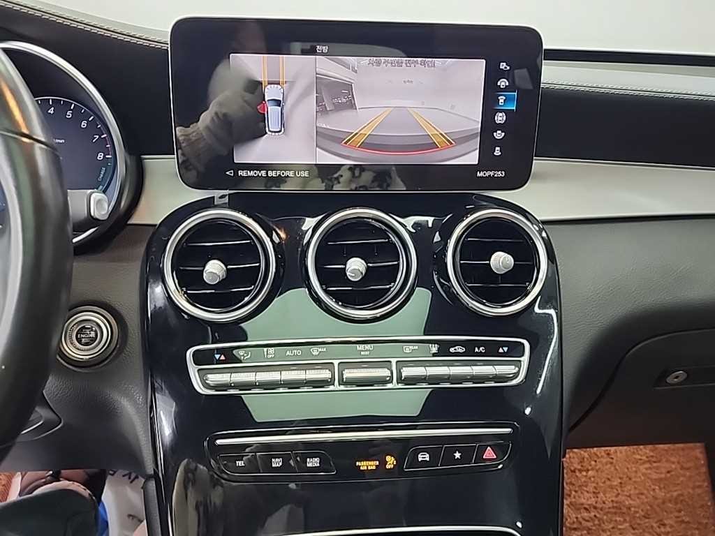 벤츠 GLC 클래스 GLC클래스 X253 GLC 300 e 4MATIC 이미지 10