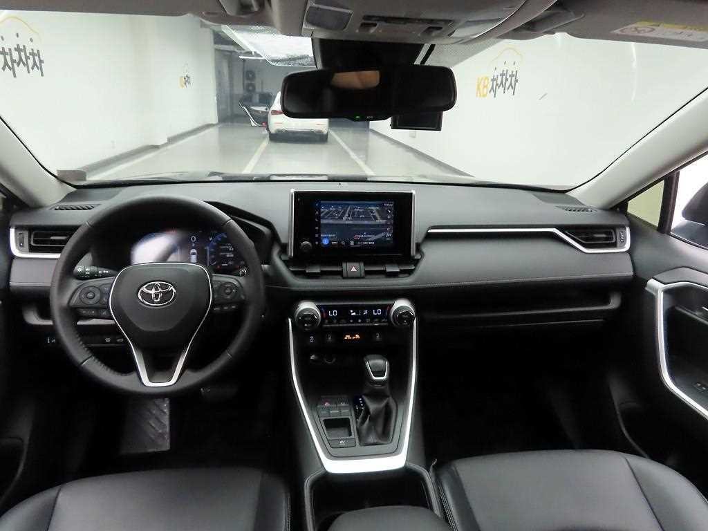 토요타 라브4 RAV4(5세대) 2.5 2WD 하이브리드 XLE 이미지 6