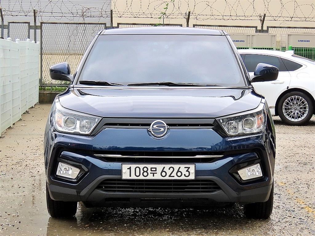 KG모빌리티(쌍용) 티볼리 티볼리 아머 2WD 디젤 TX 이미지 1