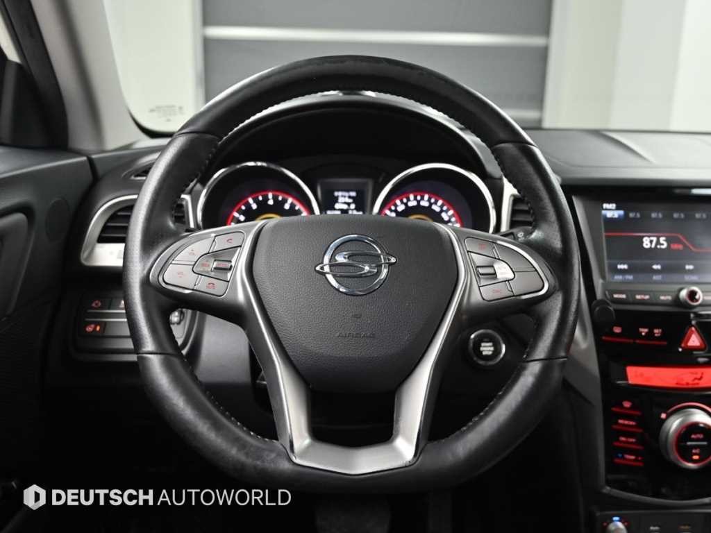 KG모빌리티(쌍용) 티볼리 가솔린 2WD 1.6 LX 이미지 13