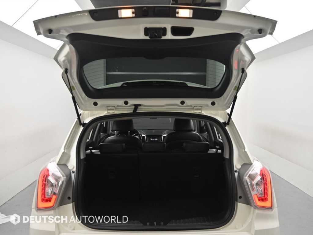 KG모빌리티(쌍용) 티볼리 가솔린 2WD 1.6 LX 이미지 19