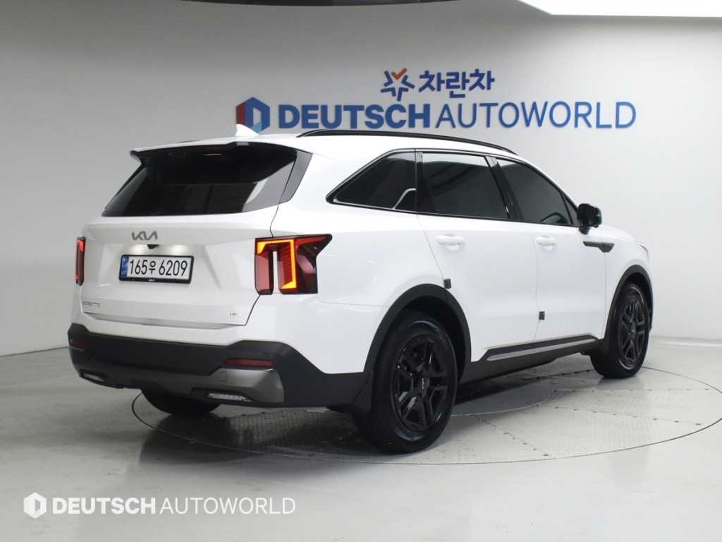 기아 쏘렌토 더 뉴 쏘렌토 4세대 하이브리드 1.6T 2WD 시그니처 그래비티 이미지 2