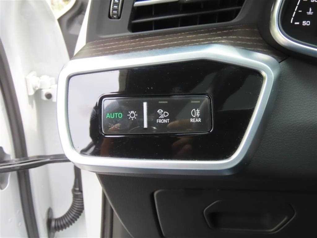 아우디 A6 A6 (C8) 45 TFSI 프리미엄 이미지 11