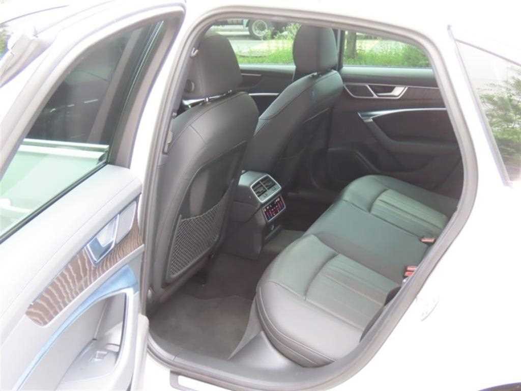 아우디 A6 A6 (C8) 45 TFSI 프리미엄 이미지 14