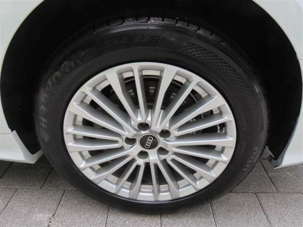 아우디 A6 A6 (C8) 45 TFSI 프리미엄 이미지 17