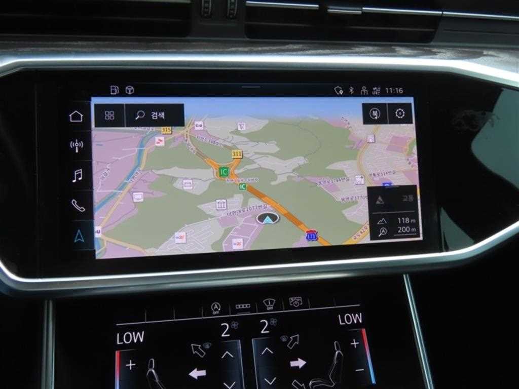 아우디 A6 A6 (C8) 45 TFSI 프리미엄 이미지 8