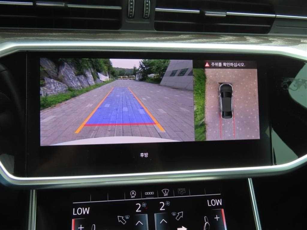 아우디 A6 A6 (C8) 45 TFSI 프리미엄 이미지 9