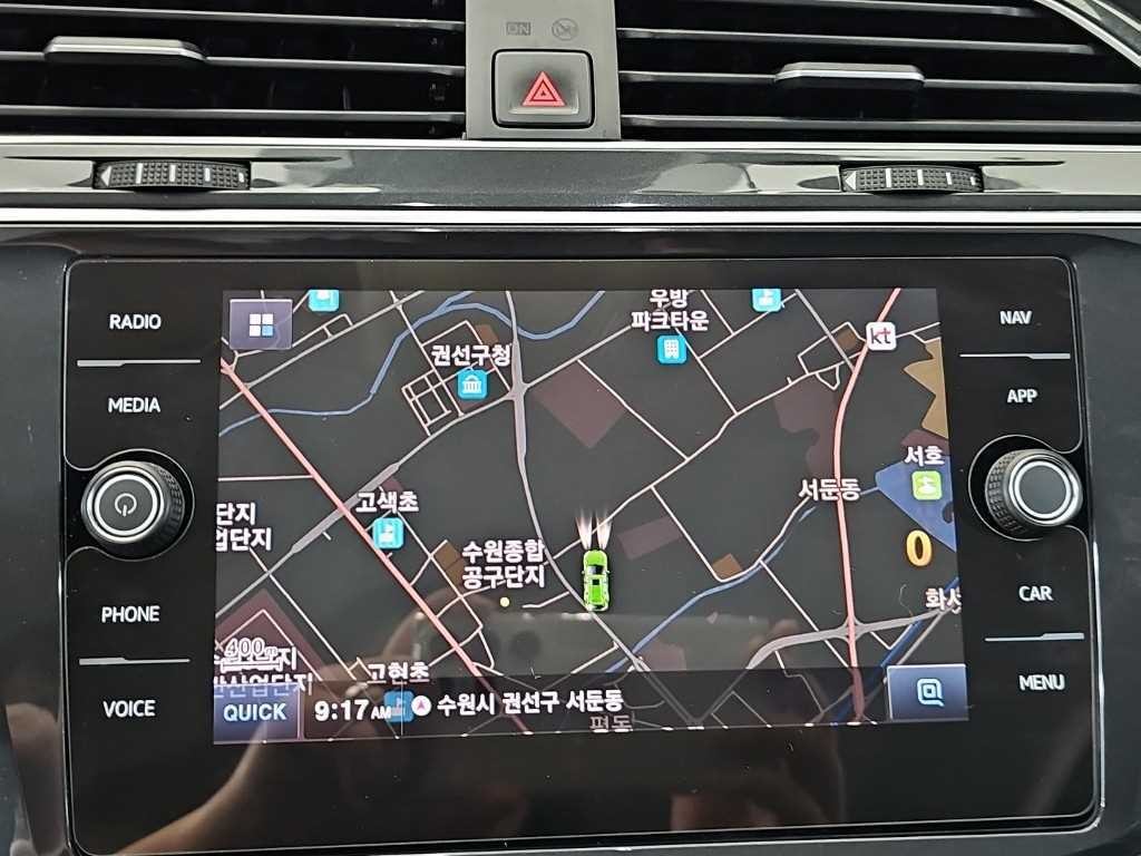 폭스바겐 티구안 티구안(2세대) 2.0 TDI 이미지 13