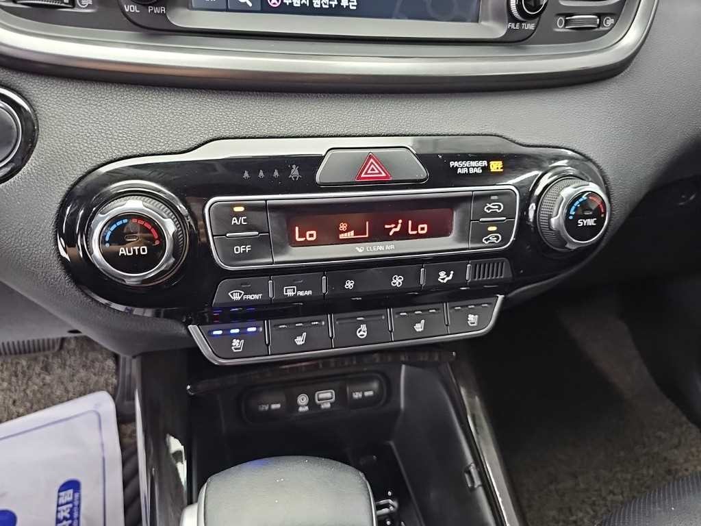 기아 쏘렌토 더 뉴 쏘렌토 가솔린 2.0 터보 2WD 프레스티지 이미지 10