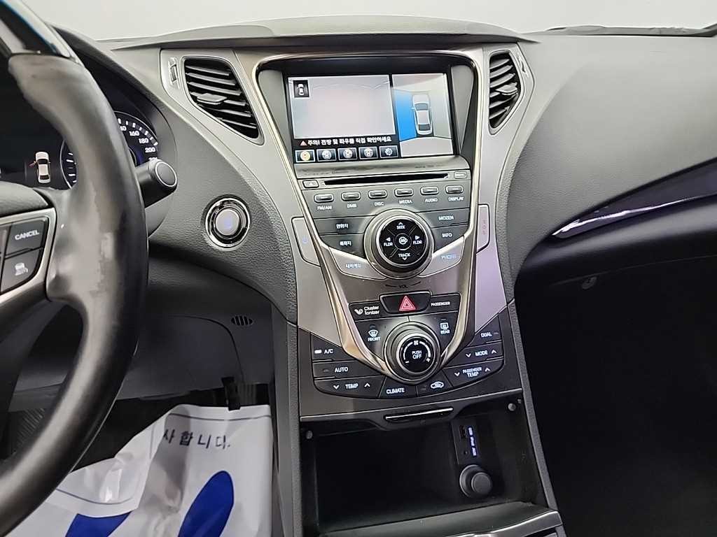 현대 그랜저 그랜저 HG LPG HG300 PREMIUM 이미지 10