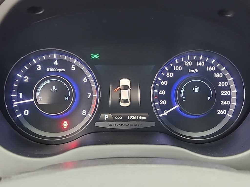 현대 그랜저 그랜저 HG LPG HG300 PREMIUM 이미지 6