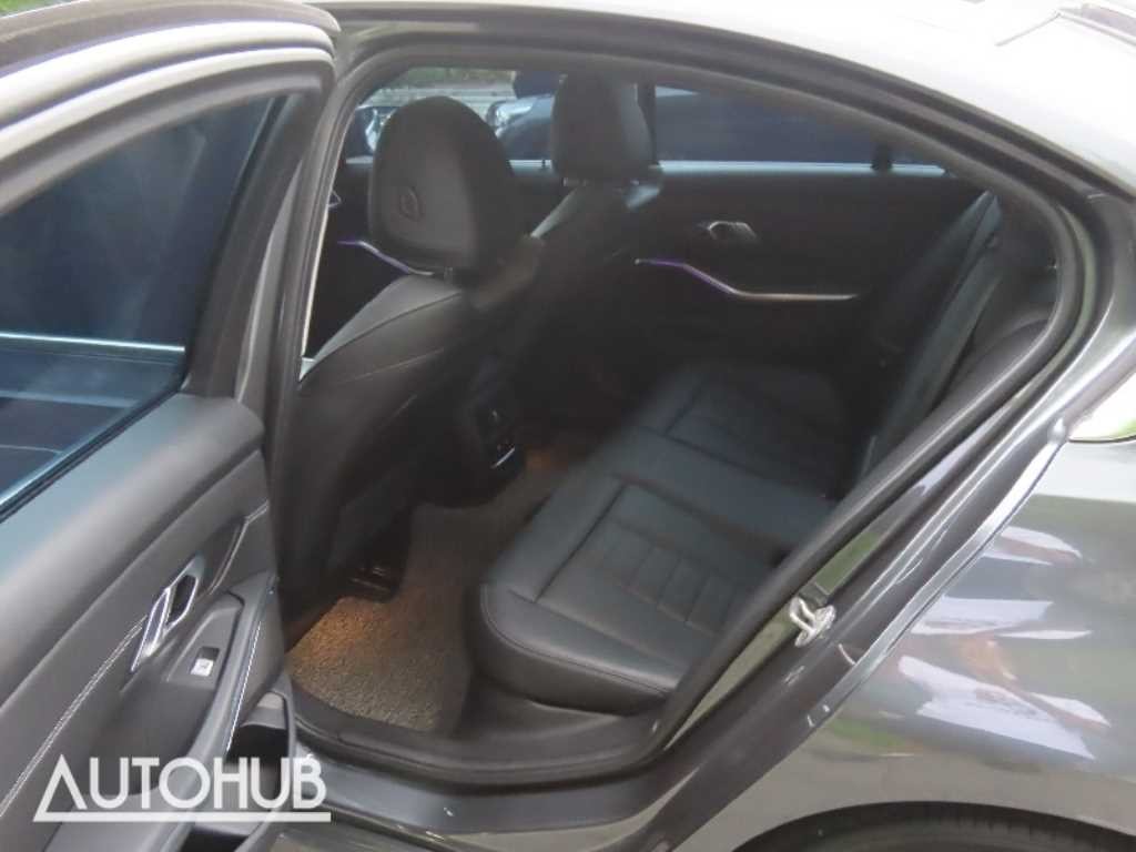 BMW 3시리즈 3시리즈 (G20) 320i M 스포츠 이미지 15