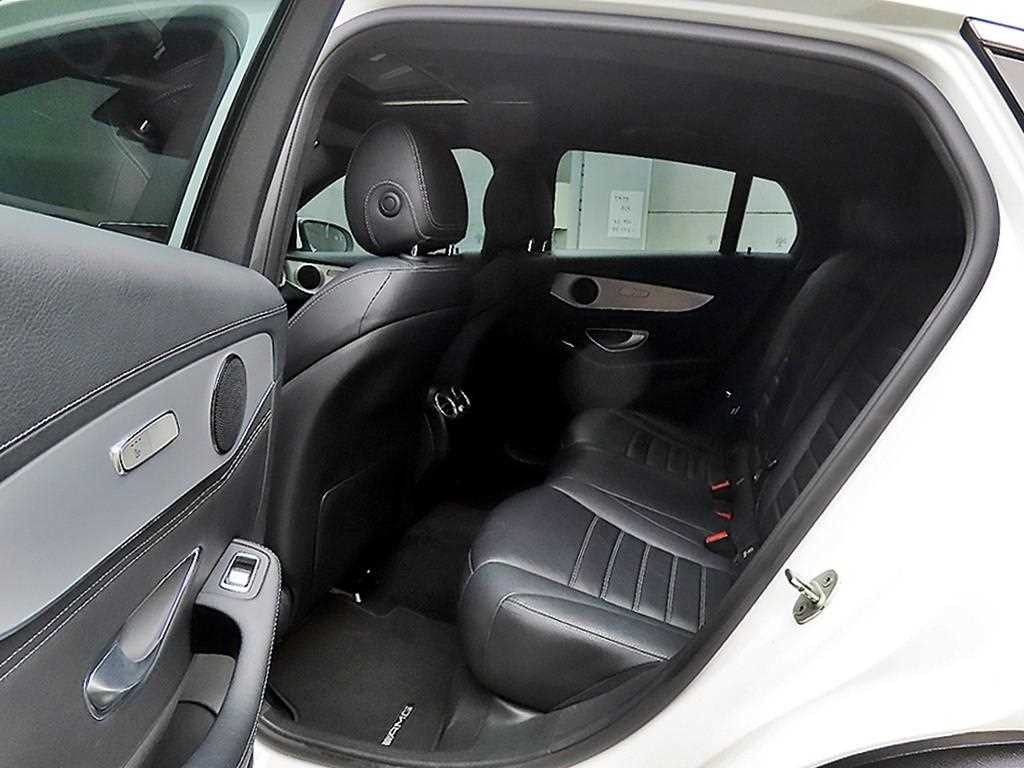벤츠 GLC 클래스 GLC클래스 X253 GLC 220 d 4MATIC 프리미엄 쿠페 이미지 6