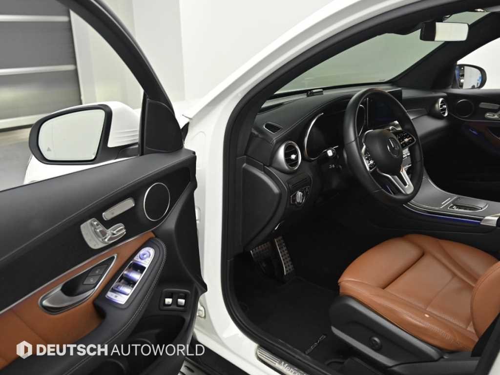 벤츠 GLC 클래스 GLC클래스 X253 GLC 300 e 4MATIC 쿠페 이미지 11