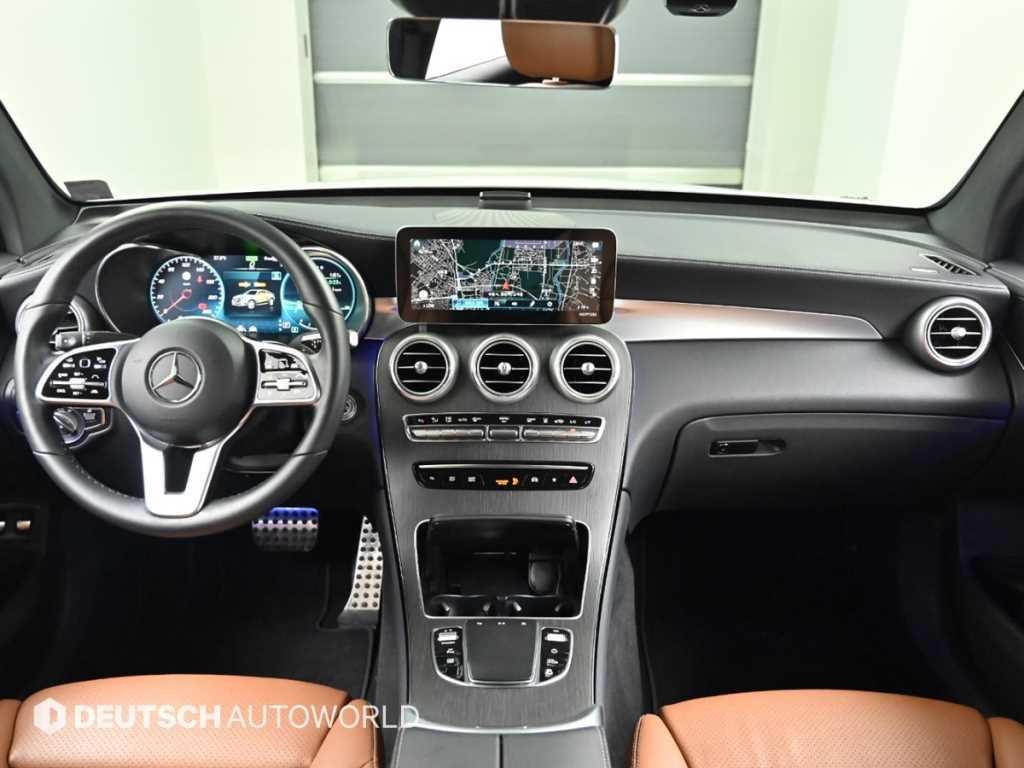 벤츠 GLC 클래스 GLC클래스 X253 GLC 300 e 4MATIC 쿠페 이미지 7