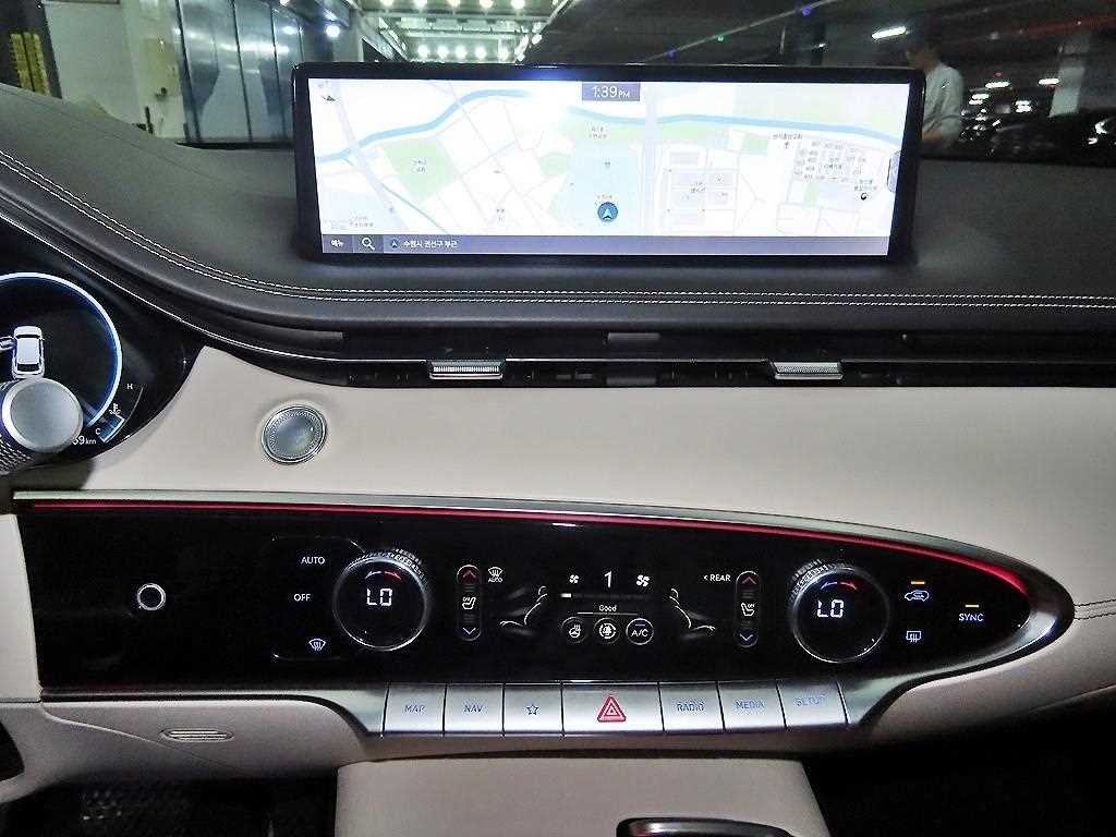 제네시스 GV70 2.5T 가솔린 AWD 이미지 11