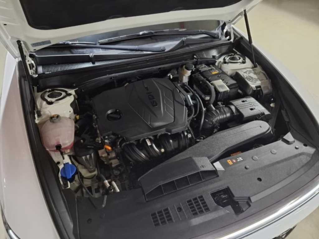 현대 그랜저 그랜저 (GN7) 가솔린 2.5 2WD 프리미엄 이미지 19