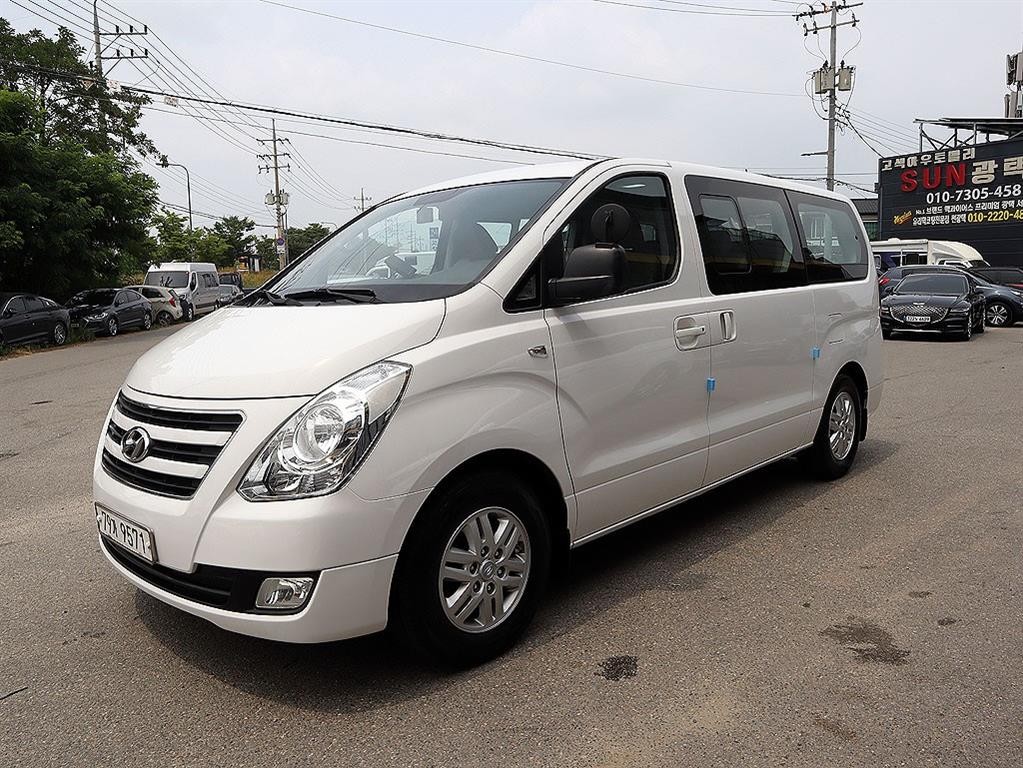 현대 스타렉스 더 뉴 그랜드 스타렉스 2WD 웨건 12인승 스마트 이미지 2
