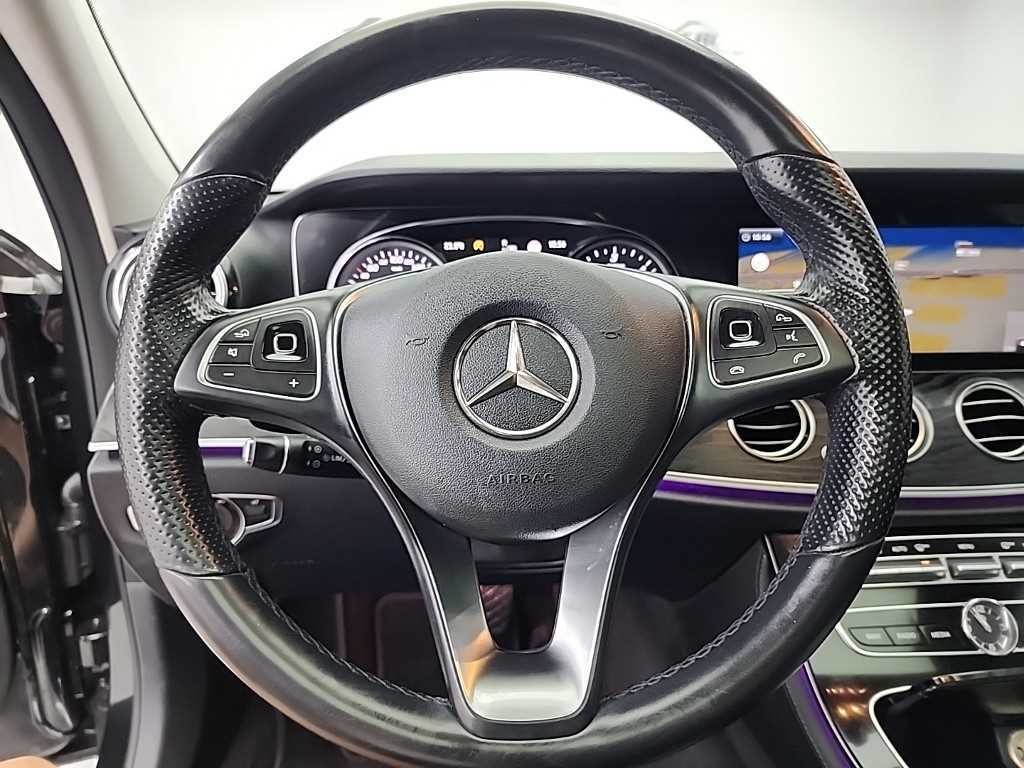 벤츠 E 클래스 E-클래스 W213 E220d 익스클루시브 이미지 9