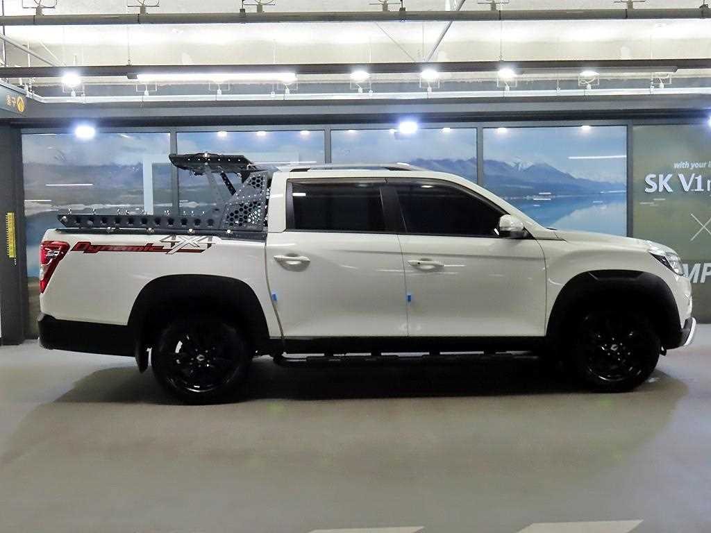 KG모빌리티(쌍용) 렉스턴 렉스턴 스포츠 칸 디젤 2.2 4WD 5링크 다이나믹 에디션 이미지 3