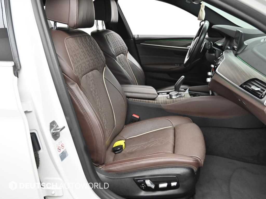 BMW 5시리즈 5시리즈 (G30) 530i M 스포츠 플러스 이미지 10
