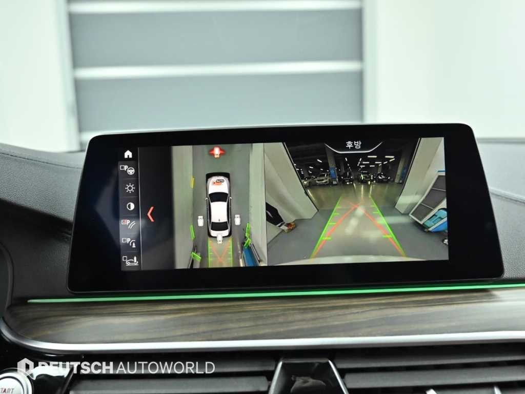 BMW 5시리즈 5시리즈 (G30) 530i M 스포츠 플러스 이미지 15