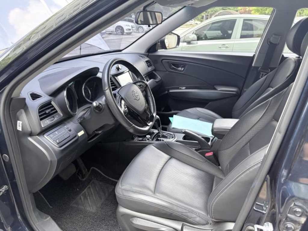 KG모빌리티(쌍용) 티볼리 가솔린 2WD 1.6 LX 이미지 6