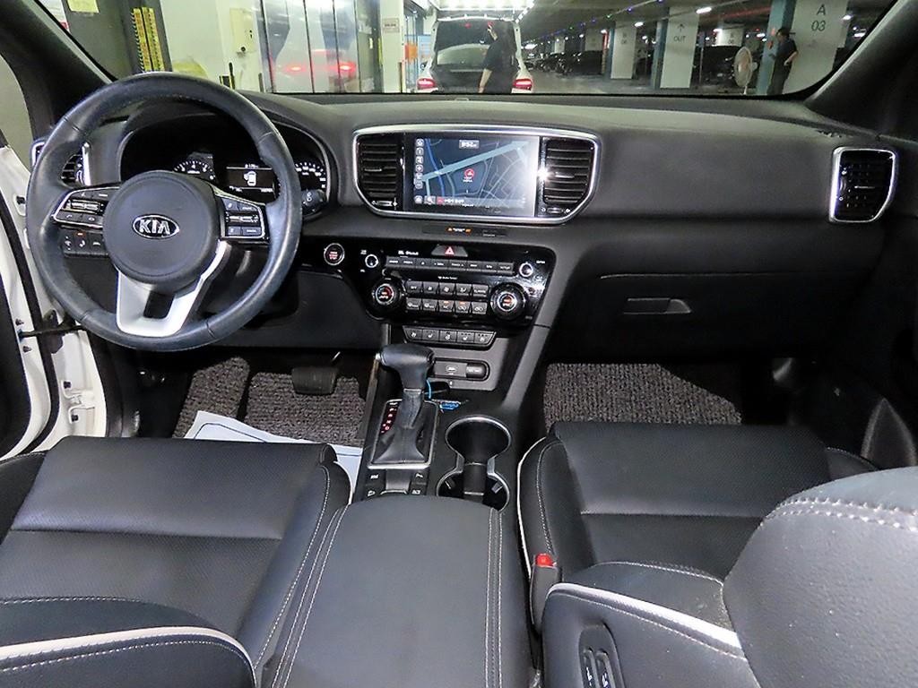 기아 스포티지 스포티지 더 볼드 2.0 가솔린 2WD 시그니처 그래비티 이미지 10
