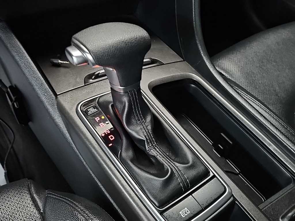 기아 K5 K5 2세대 SX 2.0 LPI 럭셔리 A/T 이미지 8