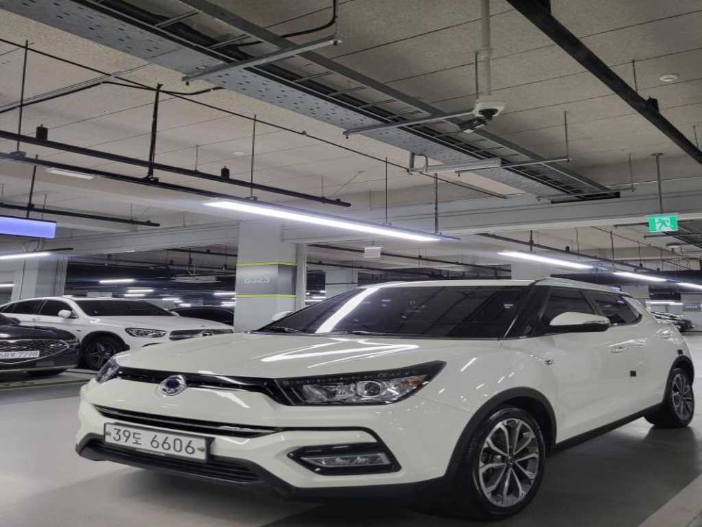 KG모빌리티(쌍용) 티볼리 티볼리 아머 2WD 가솔린 VX 이미지 1