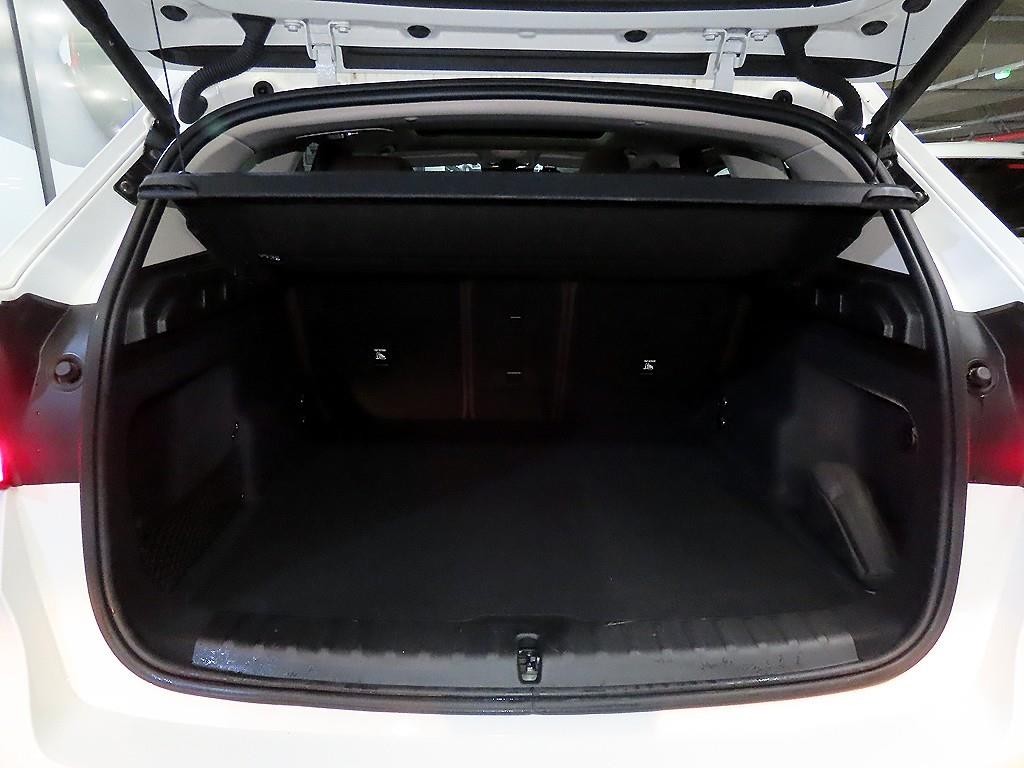 BMW X1 X1 (U11) xDrive 20i xLine 이미지 17