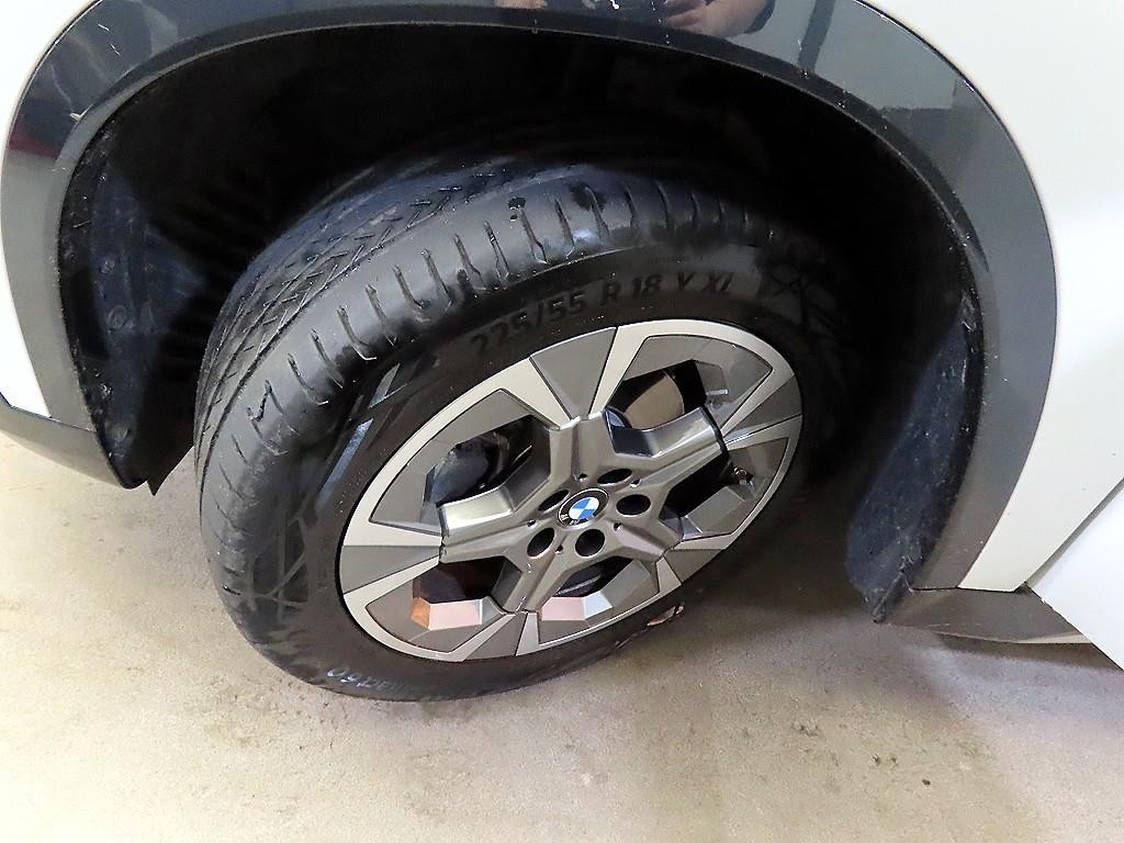 BMW X1 X1 (U11) xDrive 20i xLine 이미지 20