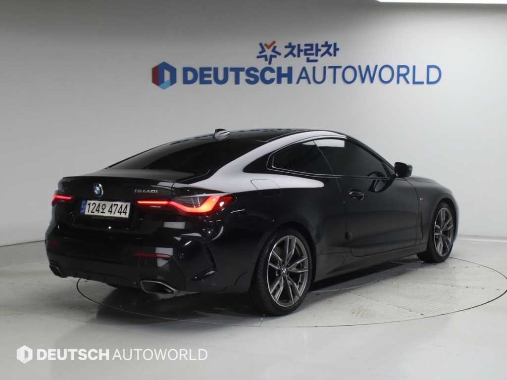 BMW 4시리즈 4시리즈 (G22) M440i xDrive 쿠페 이미지 2