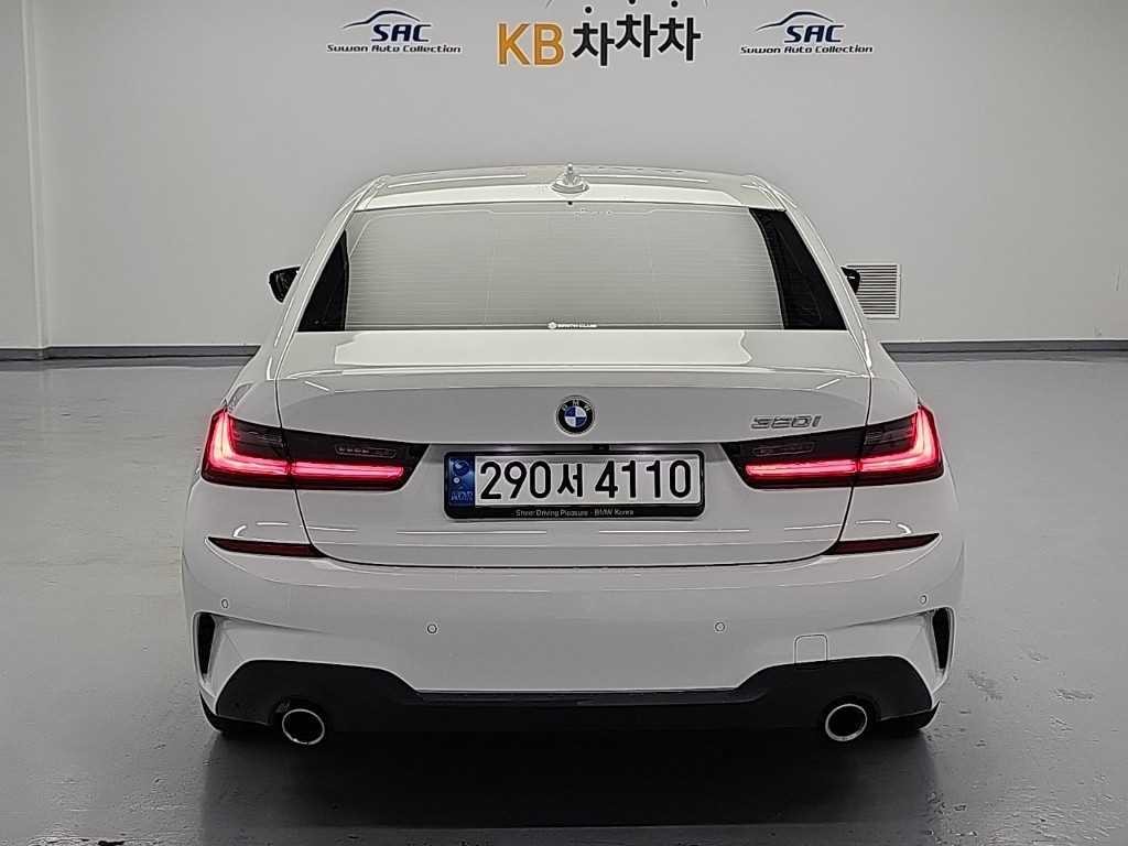 BMW 3시리즈 3시리즈 (G20) 320i M 스포츠 이미지 3