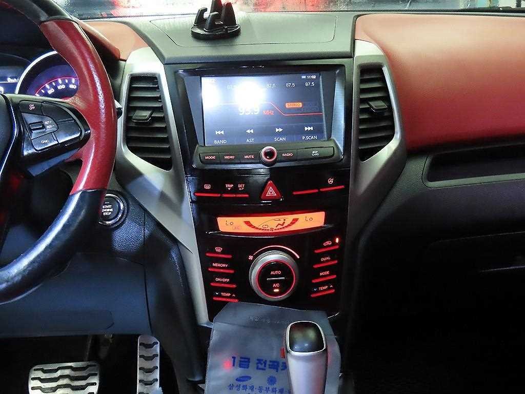 KG모빌리티(쌍용) 티볼리 가솔린 2WD 1.6 LX 최고급형 이미지 11