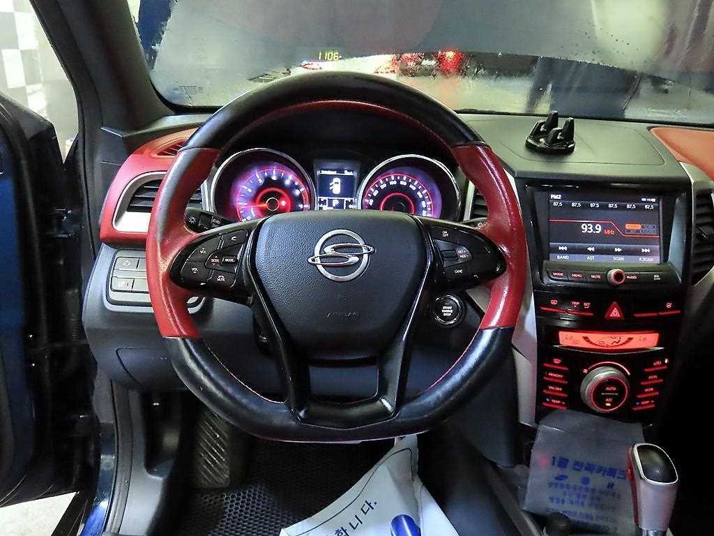 KG모빌리티(쌍용) 티볼리 가솔린 2WD 1.6 LX 최고급형 이미지 8